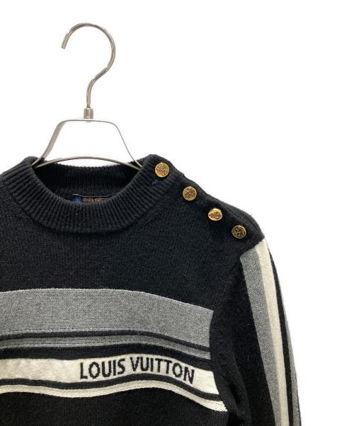LOUIS VUITTON（ルイ ヴィトン）LOUIS VUITTON (ルイ ヴィトン) Cashmere Logo Knit with Shoulder Buttons/ショルダーボタン カシミヤロゴニット ブラック×グレー×ホワイト サイズ:XSの古着・服飾アイテム