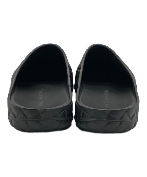 BOTTEGA VENETA（ボッテガベネタ）BOTTEGA VENETA (ボッテガベネタ) イントレチャートラバーサンダル ブラック サイズ:40の古着・服飾アイテム
