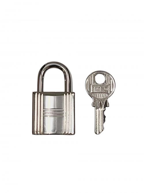 HERMES（エルメス）HERMES (エルメス) Picotin Lock Eclat MM ピコタンロックエクラ MM/トリヨンクレマンス/ナタ×セサミ/Z刻印：2021年製造/シルバー金具 ナタ×セサミ サイズ:MMの古着・服飾アイテム