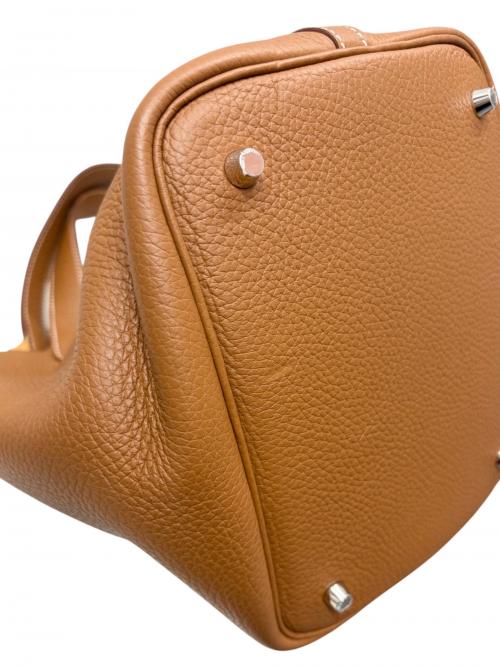 HERMES（エルメス）HERMES (エルメス) Picotin Lock MM ピコタンロック MM/トリヨンクレマンス/ゴールド/Ｗ刻印：2024年製造/シルバー金具 ゴールド サイズ:MMの古着・服飾アイテム