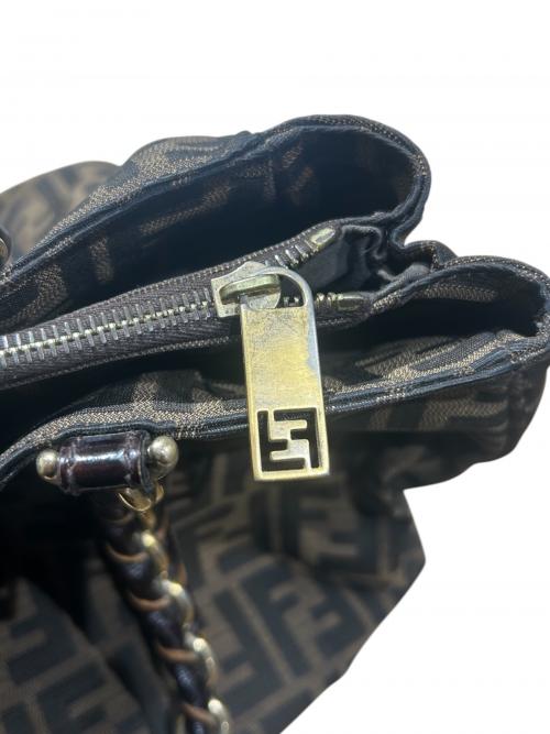 FENDI（フェンディ）FENDI (フェンディ) チェーントートバッグ ブラウン サイズ:-の古着・服飾アイテム