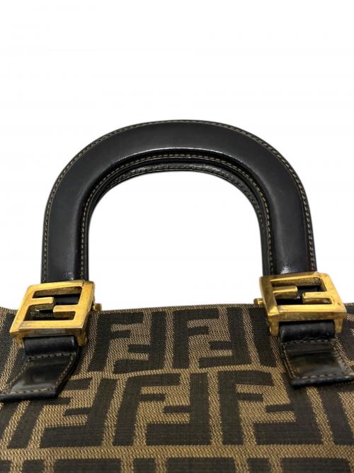 FENDI（フェンディ）FENDI (フェンディ) ハンドバッグ ブラウン サイズ:-の古着・服飾アイテム