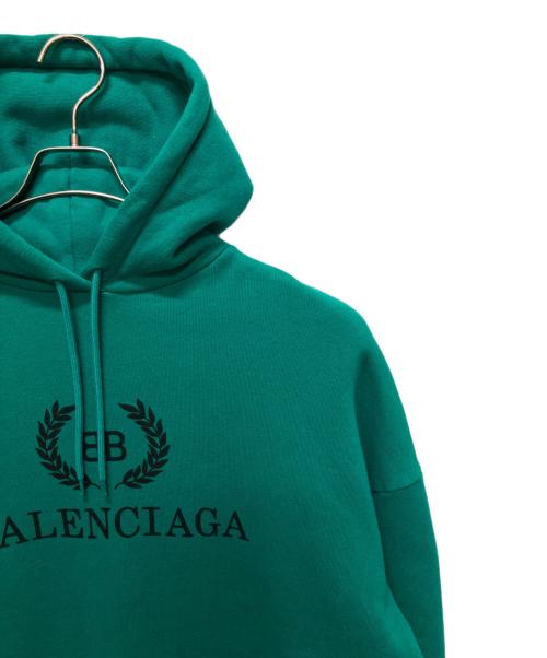 BALENCIAGA（バレンシアガ）BALENCIAGA (バレンシアガ) BBロゴデザインパーカー/裏起毛プルオーバーパーカー グリーン サイズ:XSの古着・服飾アイテム