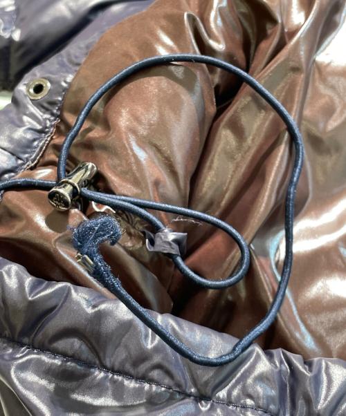 MONCLER（モンクレール）MONCLER (モンクレール) MAYA/ダウンジャケット ネイビーパープル系 サイズ:4の古着・服飾アイテム