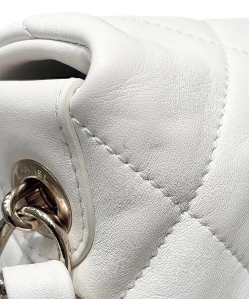 CHANEL（シャネル）CHANEL (シャネル) シャネル19 ホワイトの古着・服飾アイテム
