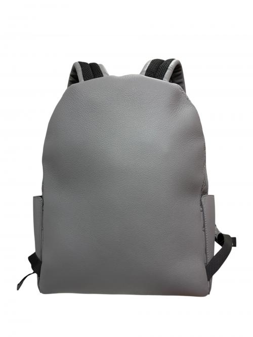 LOUIS VUITTON（ルイ ヴィトン）LOUIS VUITTON (ルイ ヴィトン) ディスカバリー・バックパックPM M46557 グレー サイズ:-の古着・服飾アイテム
