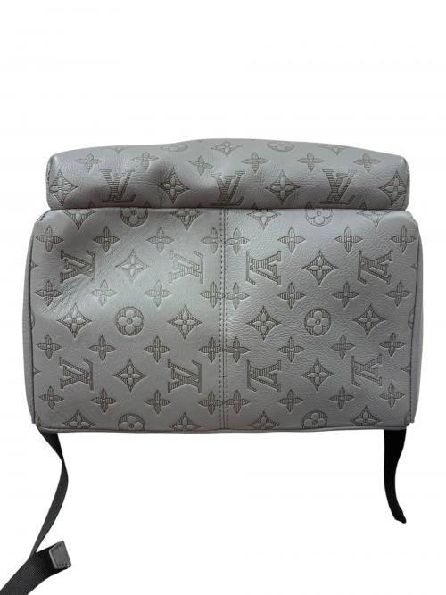 LOUIS VUITTON（ルイ ヴィトン）LOUIS VUITTON (ルイ ヴィトン) ディスカバリー・バックパックPM M46557 グレー サイズ:-の古着・服飾アイテム