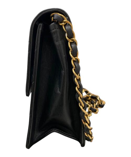 CHANEL（シャネル）CHANEL (シャネル) プッシュロックチェーンショルダーバッグ ブラックの古着・服飾アイテム