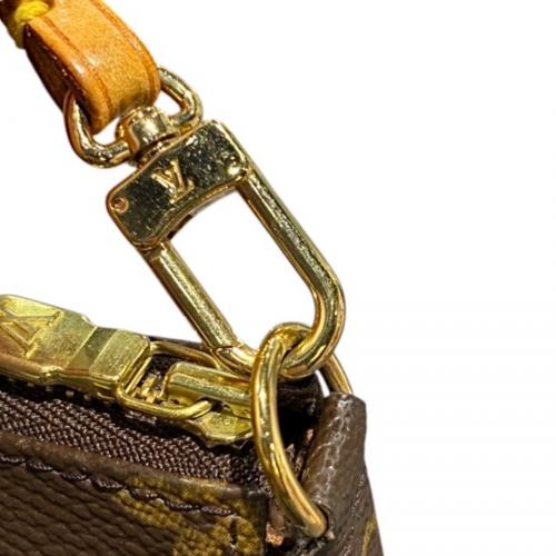 LOUIS VUITTON（ルイ ヴィトン）LOUIS VUITTON (ルイ ヴィトン) ポシェット/アクセソワールモノグラム/パンダ/M51981 サイズ:-の古着・服飾アイテム