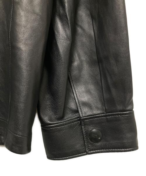 PRADA（プラダ）PRADA (プラダ) レザージップアップジャケット　UPW412 1WDV ブラック サイズ:46の古着・服飾アイテム