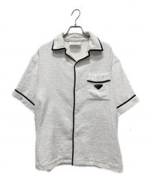 PRADA（プラダ）の古着「Terry Bowling Shirt/トライアングルロゴプレートパイルシャツ」｜ホワイト