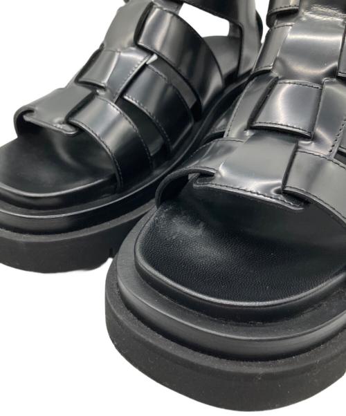 BOTTEGA VENETA（ボッテガベネタ）BOTTEGA VENETA (ボッテガベネタ) グラディエーターサンダル ブラック サイズ:37の古着・服飾アイテム