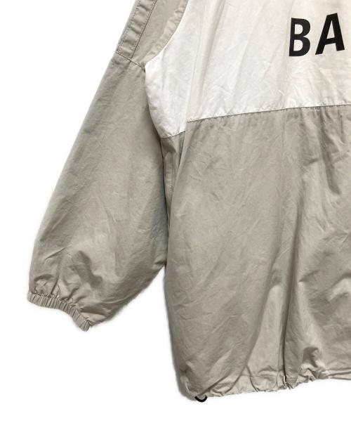 BALENCIAGA（バレンシアガ）BALENCIAGA (バレンシアガ) オーバーサイズド ジップアップロゴナイロンジャケット グレー サイズ:XXSの古着・服飾アイテム