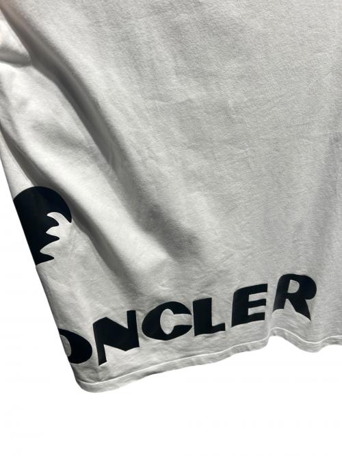 MONCLER（モンクレール）MONCLER (モンクレール) ロゴTシャツ/E20918046150 V8043 ホワイト サイズ:Lの古着・服飾アイテム