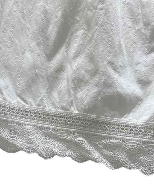 ne quittez pas（ヌキテパ）ne quittez pas (ヌキテパ) Poplin Dobby Hem Lace Pants/裾レースワイドパンツ ホワイト サイズ:Mの古着・服飾アイテム