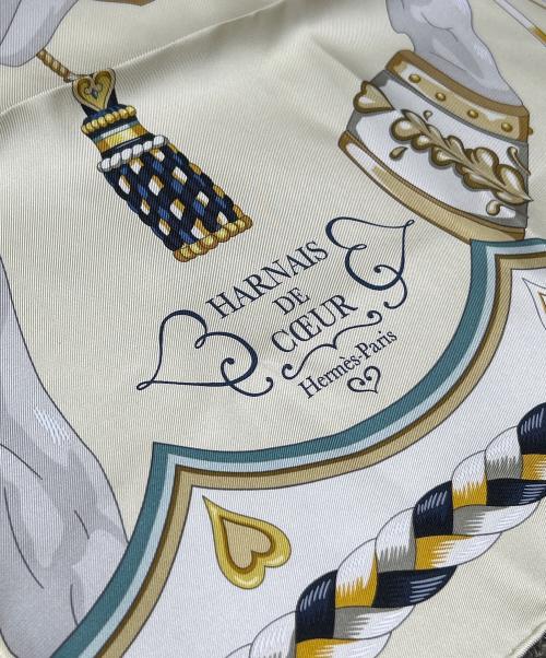 HERMES（エルメス）HERMES (エルメス) Carre 90/カレ 90/HARNAIS DE COUR/宮廷の馬具 ベージュ サイズ:90の古着・服飾アイテム
