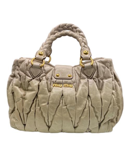 MIU MIU（ミュウミュウ）MIU MIU (ミュウミュウ) マテラッセハンドバッグ ベージュ サイズ:TUの古着・服飾アイテム