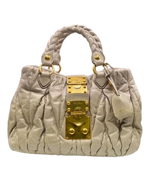 MIU MIU（ミュウミュウ）MIU MIU (ミュウミュウ) マテラッセハンドバッグ ベージュ サイズ:TUの古着・服飾アイテム