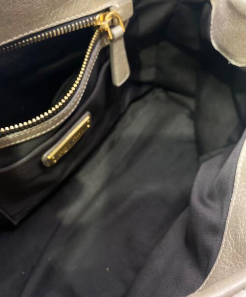 MIU MIU（ミュウミュウ）MIU MIU (ミュウミュウ) マテラッセハンドバッグ ベージュ サイズ:TUの古着・服飾アイテム