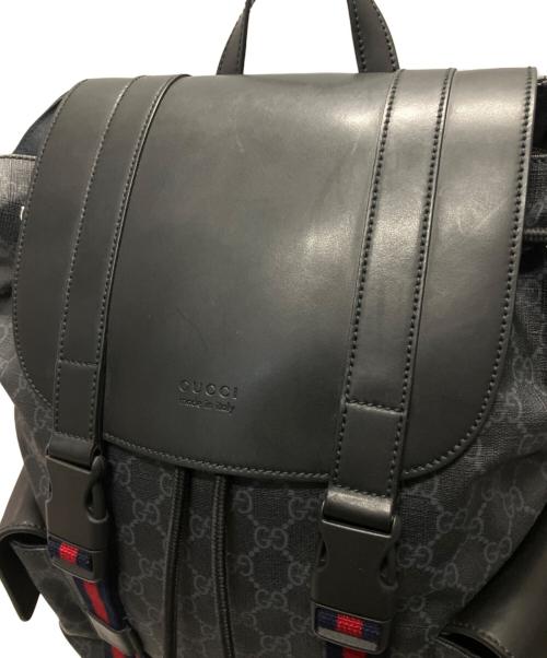 GUCCI（グッチ）GUCCI (グッチ) GGスプリーム レザーバックパック ネイビーの古着・服飾アイテム