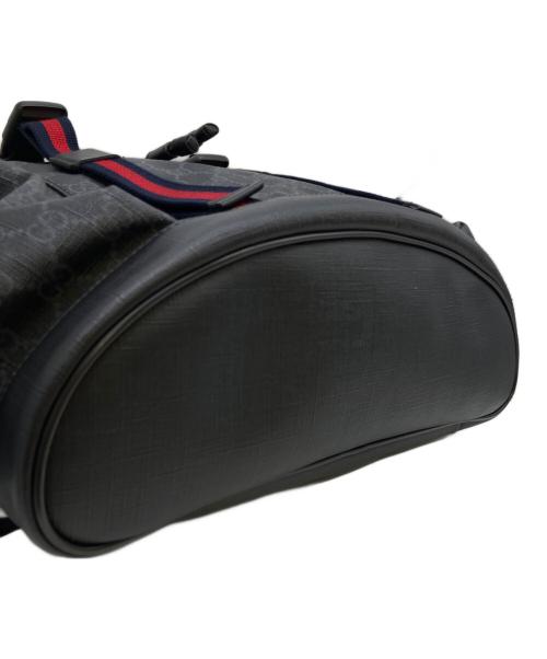 GUCCI（グッチ）GUCCI (グッチ) GGスプリーム レザーバックパック ネイビーの古着・服飾アイテム