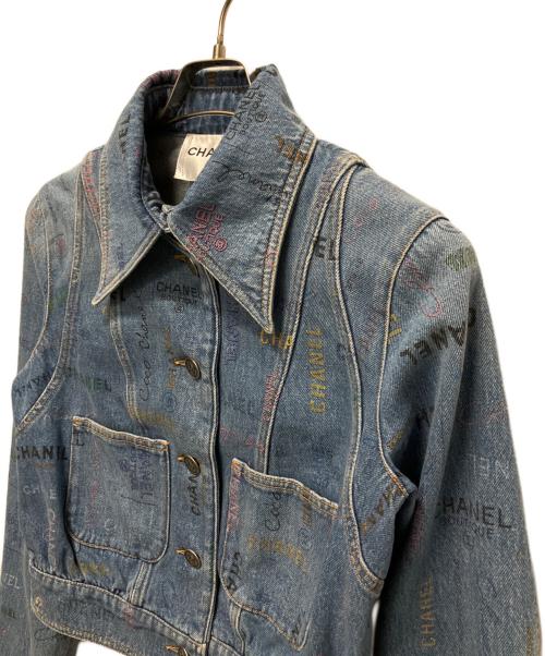 CHANEL（シャネル）CHANEL (シャネル) ココボタン ロゴプリントデニムジャケット インディゴ サイズ:34の古着・服飾アイテム