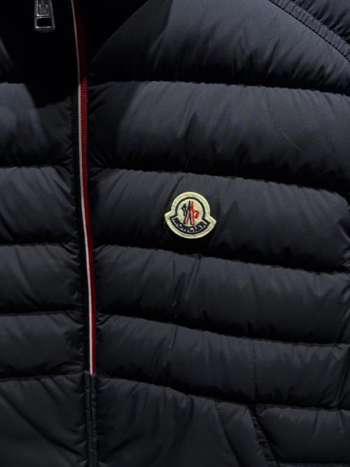 MONCLER（モンクレール）MONCLER (モンクレール) RABUONS/ライトダウンベスト ネイビー サイズ:2の古着・服飾アイテム