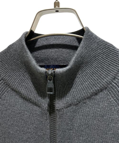 LOUIS VUITTON（ルイ ヴィトン）LOUIS VUITTON (ルイ ヴィトン) ロゴ刺繍ジップカーディガン グレー サイズ:Mの古着・服飾アイテム