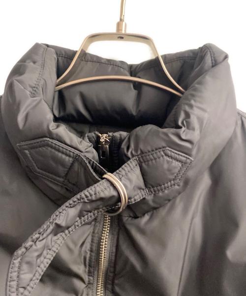 PRADA（プラダ）PRADA (プラダ) ロゴプレートダウンジャケット ブラック サイズ:Lの古着・服飾アイテム