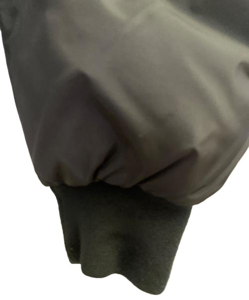 PRADA（プラダ）PRADA (プラダ) ロゴプレートダウンジャケット ブラック サイズ:Lの古着・服飾アイテム