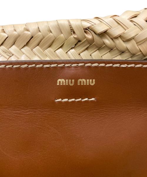MIU MIU（ミュウミュウ）MIU MIU (ミュウミュウ) カゴバッグ ブラウンの古着・服飾アイテム