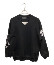 PRADA（プラダ）の古着「プレートロゴスウェット」｜ブラック