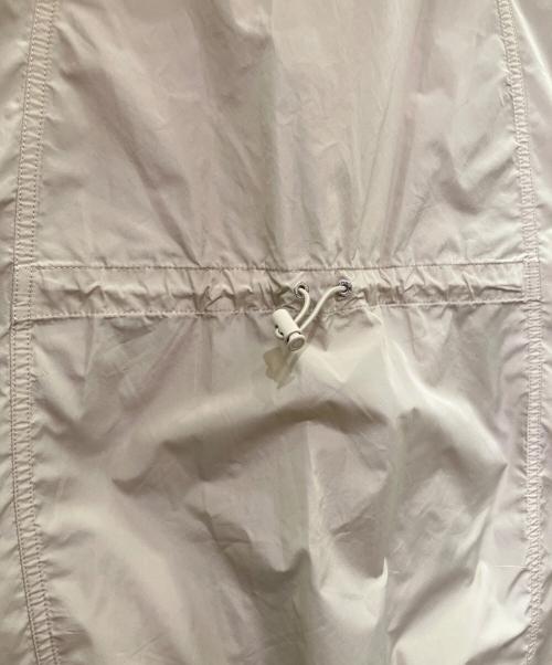 MONCLER（モンクレール）MONCLER (モンクレール) MELIA/ナイロンコート ベージュ サイズ:3の古着・服飾アイテム