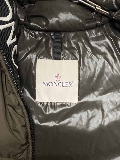 MONCLER（モンクレール）MONCLER (モンクレール) MONTCLA/ダウンジャケット オリーブの古着・服飾アイテム