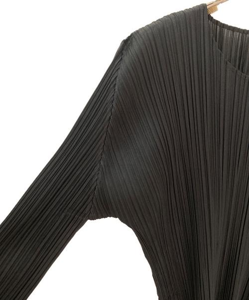 PLEATS PLEASE（プリーツプリーズ）PLEATS PLEASE (プリーツプリーズ) プリーツカットソー ブラック サイズ:3の古着・服飾アイテム