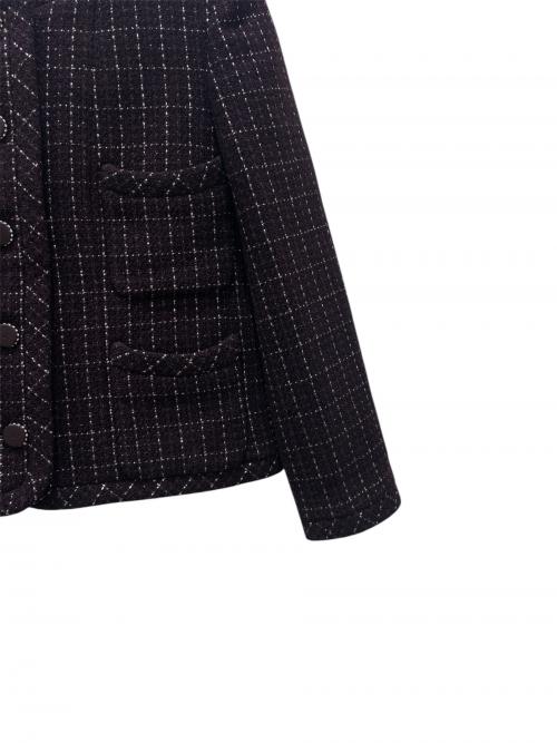 CHANEL（シャネル）CHANEL (シャネル) Plum Tweed Jacket/ココボタンツィードジャケット パープル サイズ:42の古着・服飾アイテム