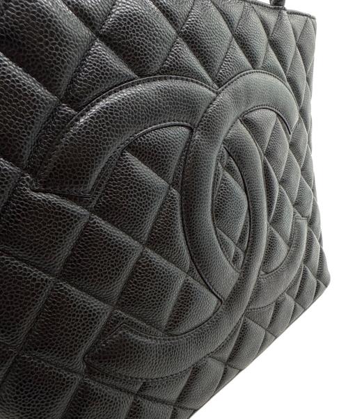 CHANEL（シャネル）CHANEL (シャネル) 復刻トートバッグ/マトラッセ ブラックの古着・服飾アイテム
