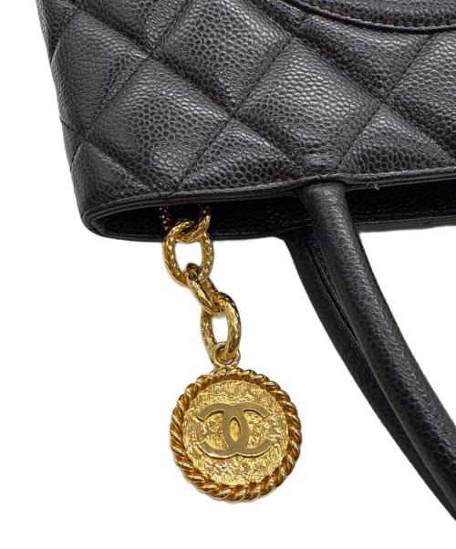 CHANEL（シャネル）CHANEL (シャネル) 復刻トートバッグ/マトラッセ ブラックの古着・服飾アイテム