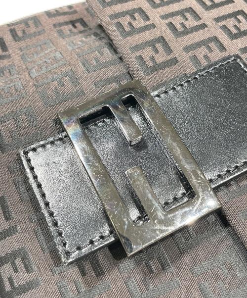 FENDI（フェンディ）FENDI (フェンディ) ショルダーバッグの古着・服飾アイテム