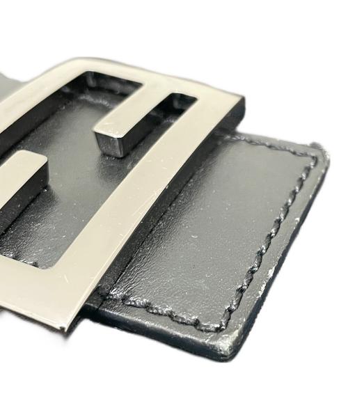 FENDI（フェンディ）FENDI (フェンディ) ショルダーバッグの古着・服飾アイテム