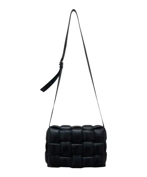 BOTTEGA VENETA（ボッテガベネタ）BOTTEGA VENETA (ボッテガベネタ) カセットショルダーバッグ ブラックの古着・服飾アイテム