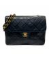 CHANEL（シャネル）の古着「ミニマトラッセ20/ターンロックチェーンショルダーバッグ」｜ブラック