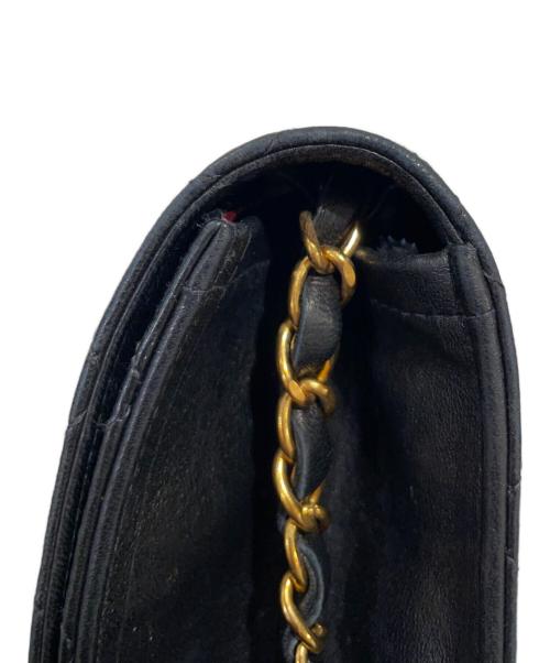 CHANEL（シャネル）CHANEL (シャネル) プッシュロックチェーンショルダーバッグ ブラックの古着・服飾アイテム