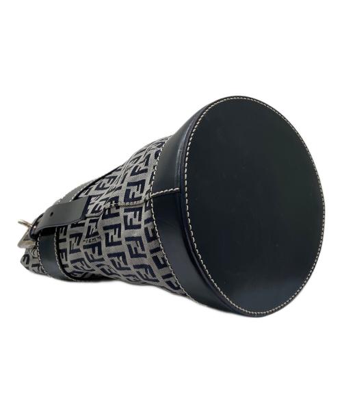 FENDI（フェンディ）FENDI (フェンディ) ズッキーノ ハンドバッグ ネイビーの古着・服飾アイテム