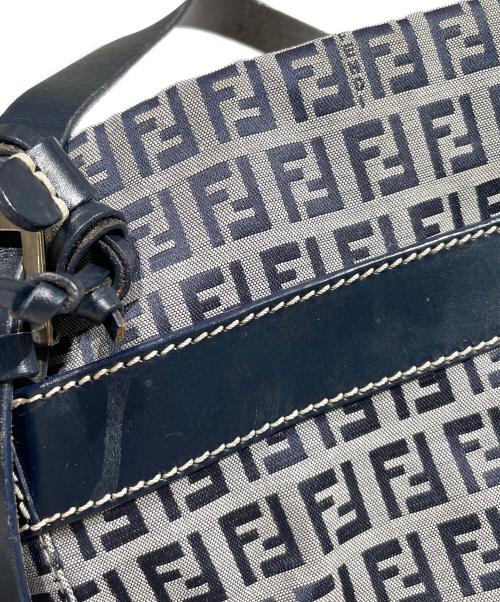 FENDI（フェンディ）FENDI (フェンディ) ズッキーノ ハンドバッグ ネイビーの古着・服飾アイテム