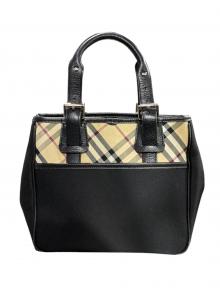 BURBERRY（バーバリー）の古着「ノバチェックトートバッグ」｜ブラック×ベージュ