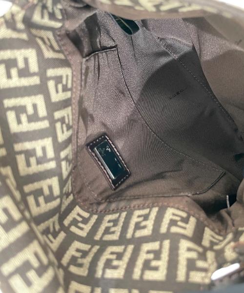 FENDI（フェンディ）FENDI (フェンディ) ズッキーノ ショルダーバッグ ブラウンの古着・服飾アイテム