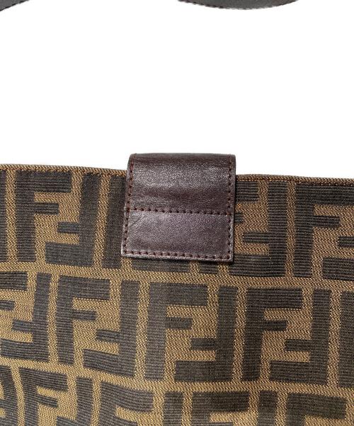 FENDI（フェンディ）FENDI (フェンディ) ワンショルダーバッグ ブラウンの古着・服飾アイテム