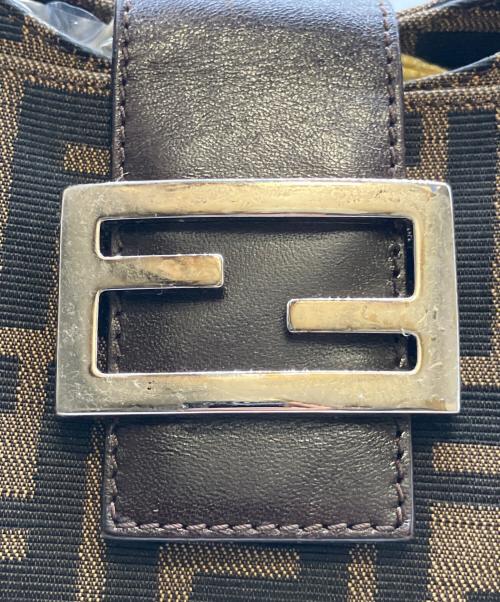 FENDI（フェンディ）FENDI (フェンディ) ズッカ　ショルダーバッグの古着・服飾アイテム