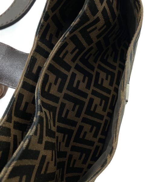 FENDI（フェンディ）FENDI (フェンディ) ズッカ　ショルダーバッグの古着・服飾アイテム